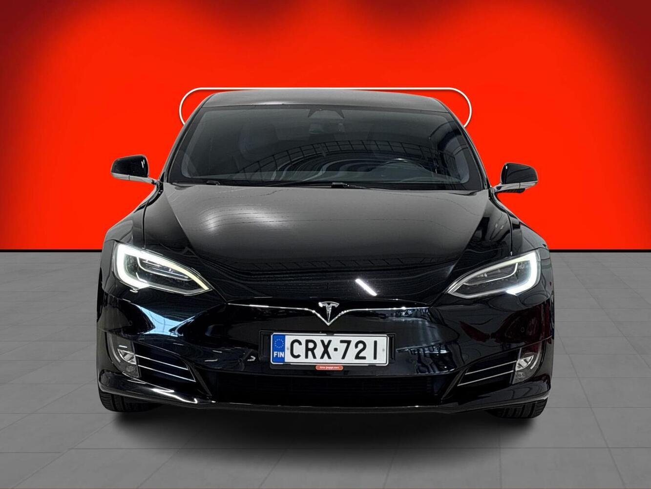 Tesla Model S vaihtoauto