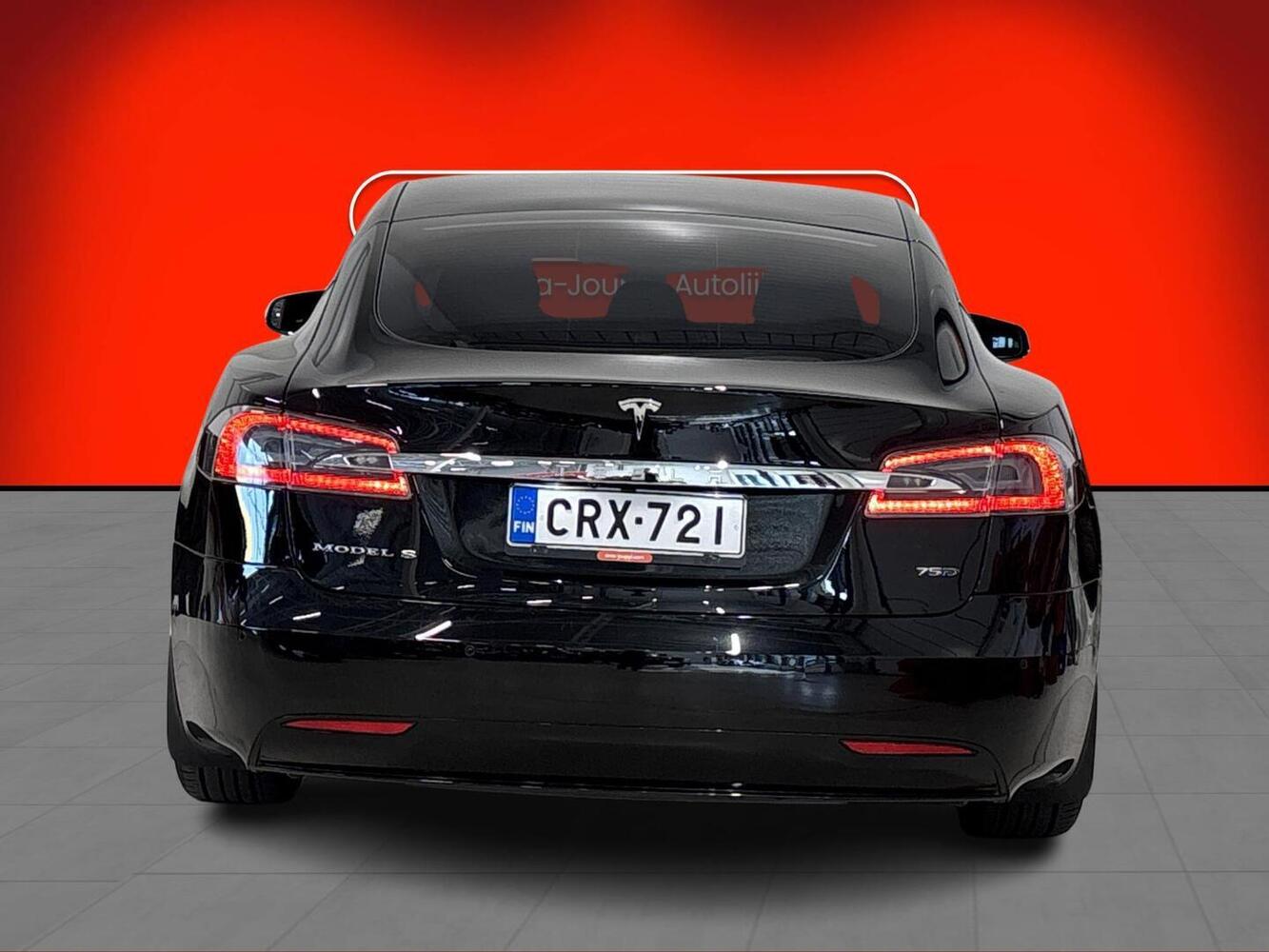 Tesla Model S vaihtoauto