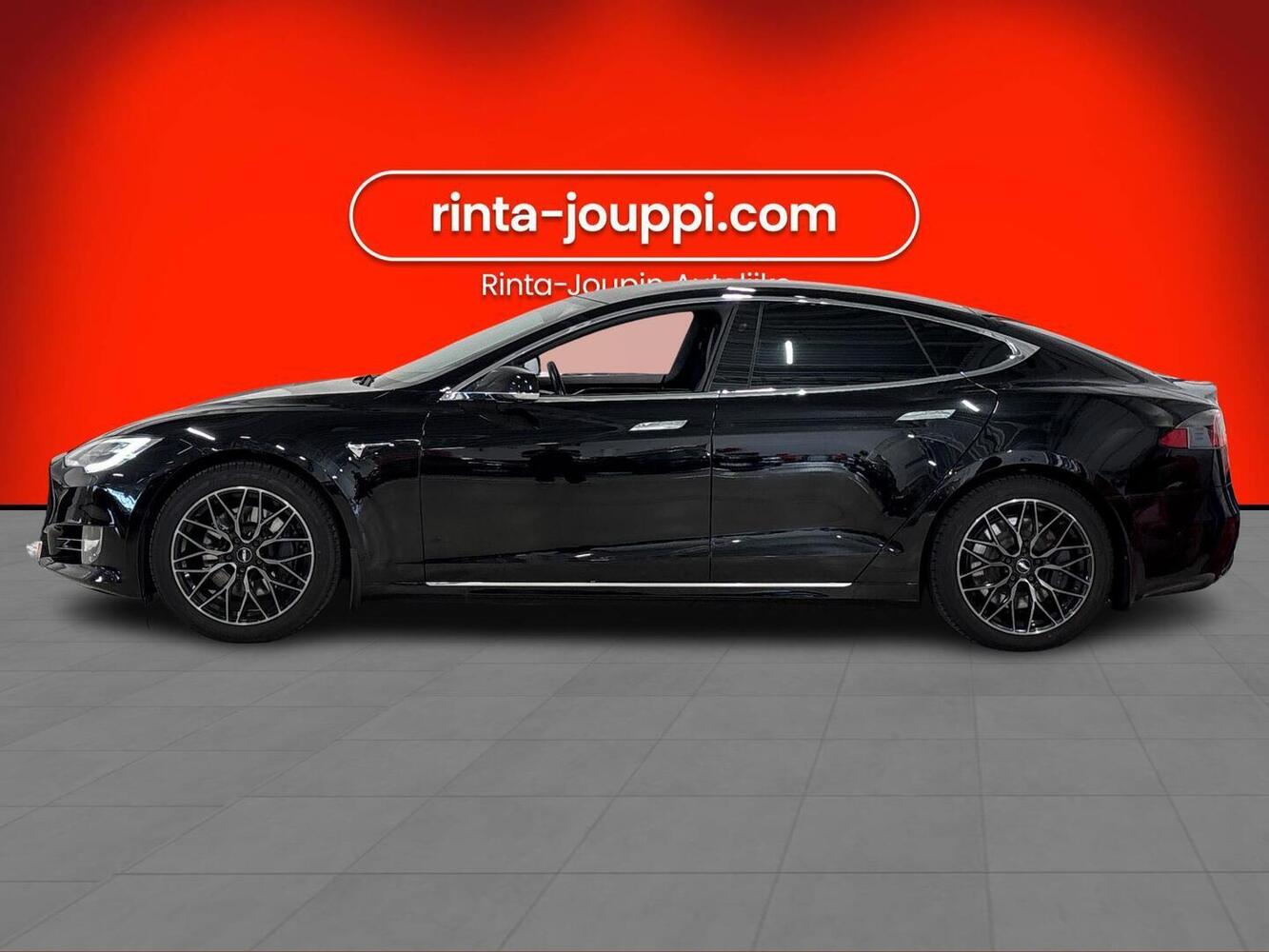 Tesla Model S vaihtoauto