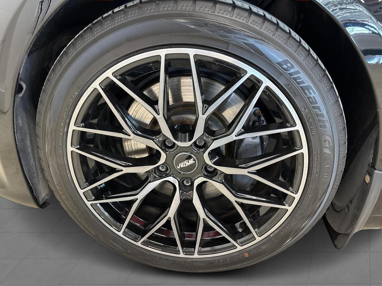 Tesla Model S vaihtoauto