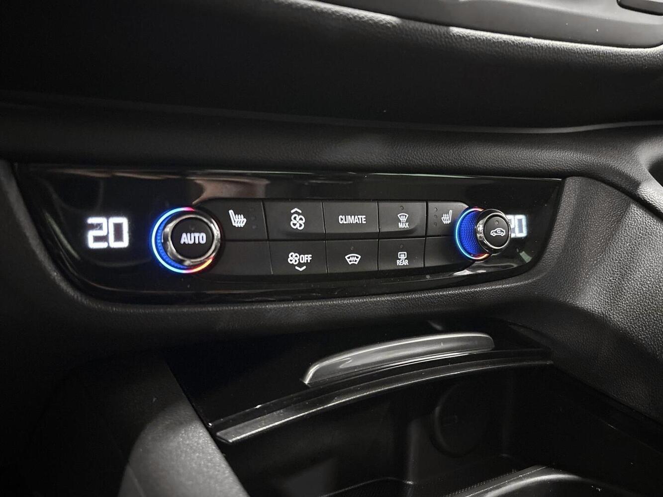 Opel Insignia vaihtoauto