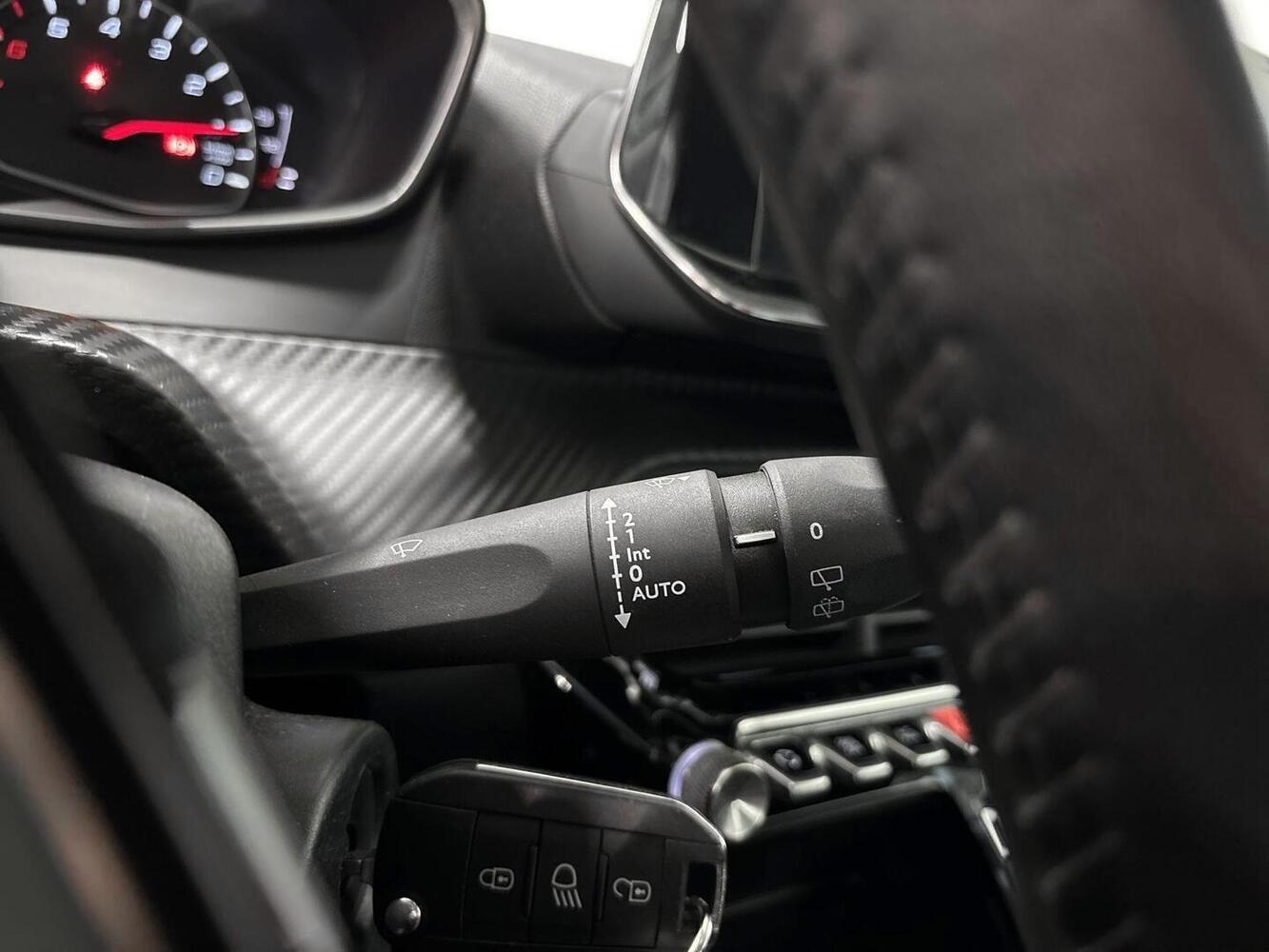 Peugeot 2008 vaihtoauto