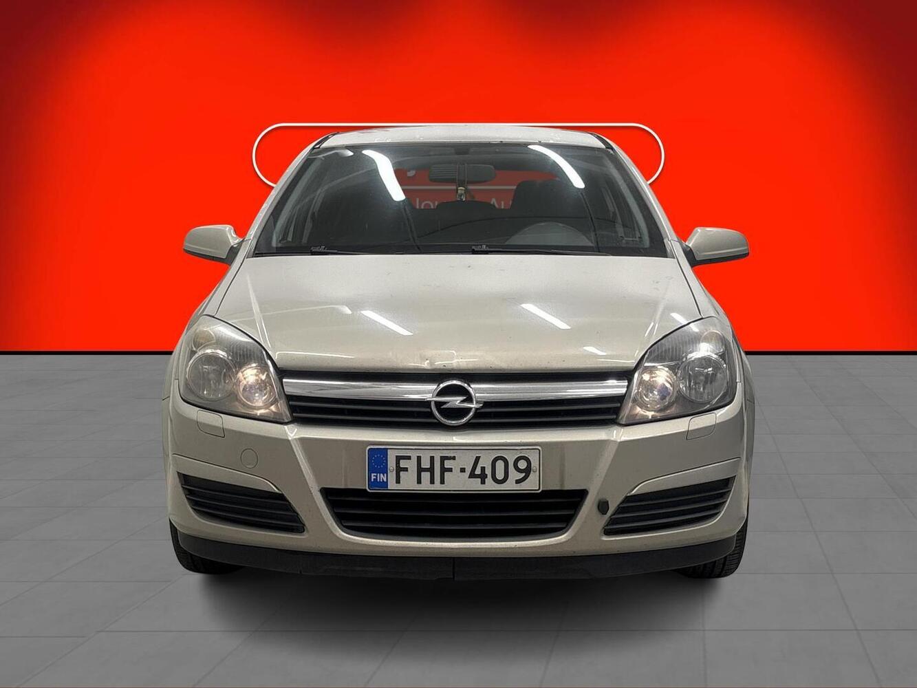 Opel Astra vaihtoauto