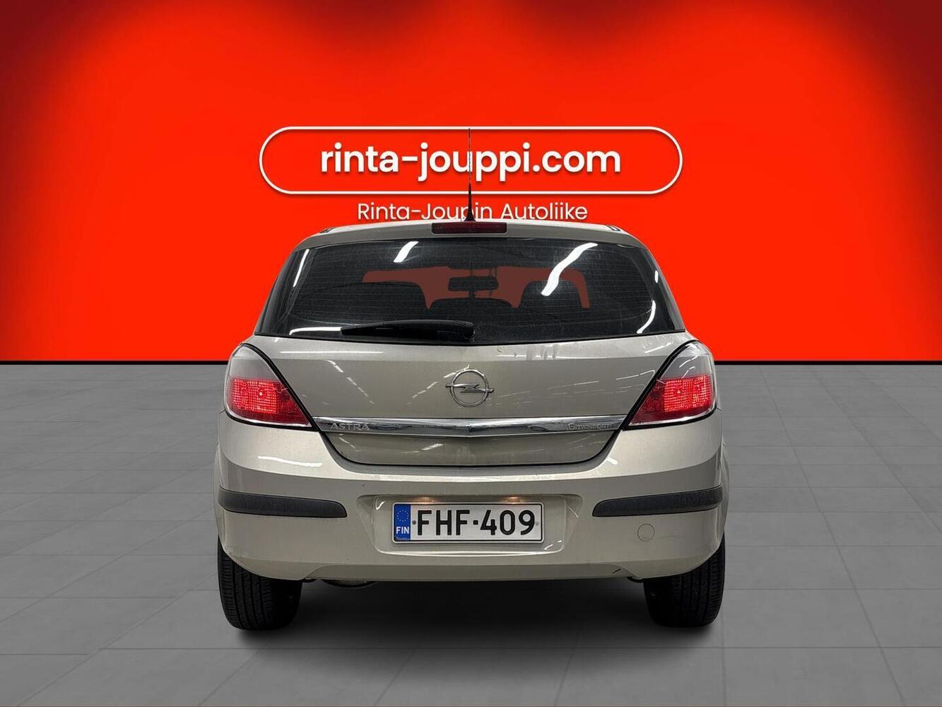 Opel Astra vaihtoauto