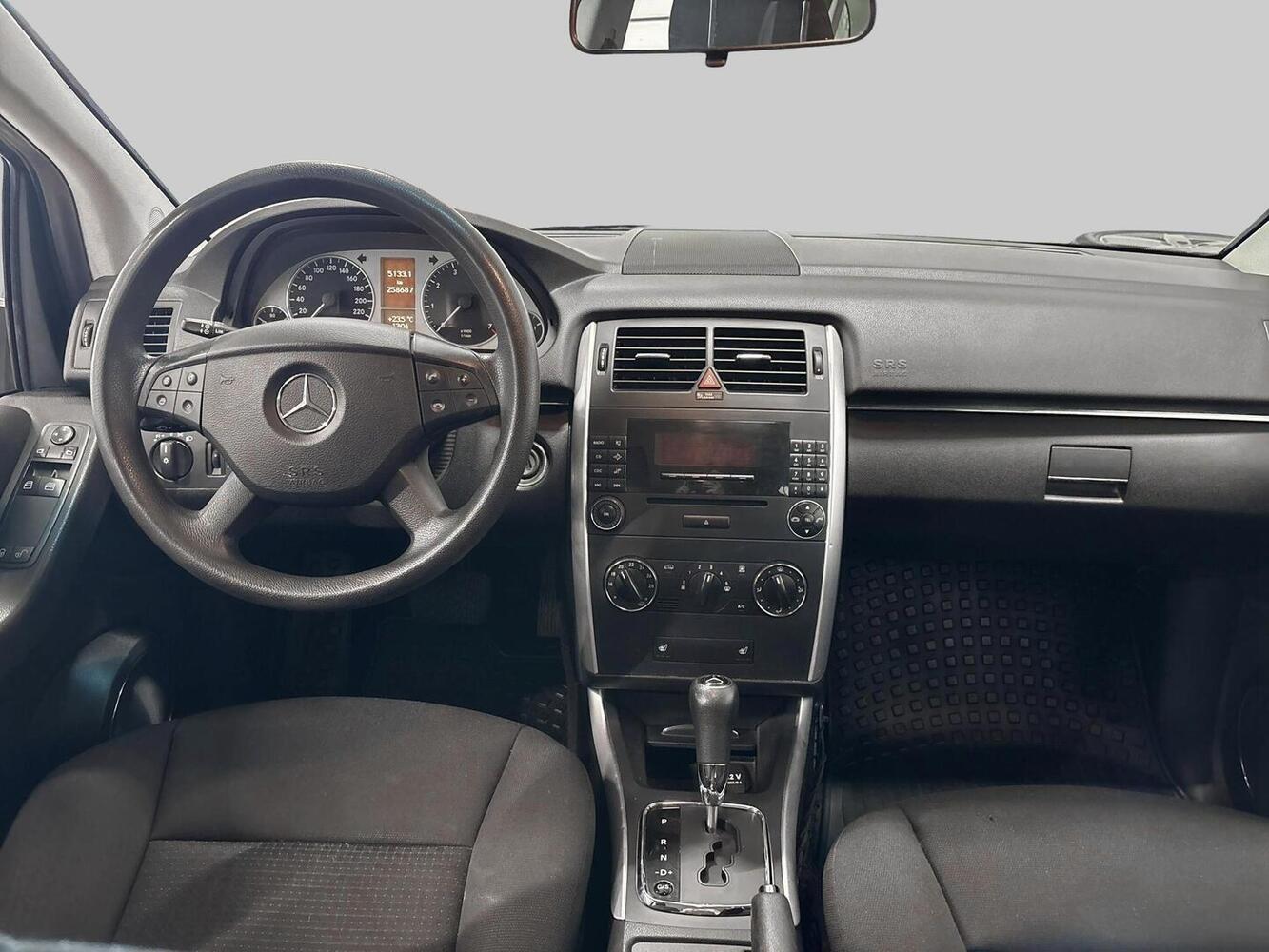 Mercedes-Benz B vaihtoauto