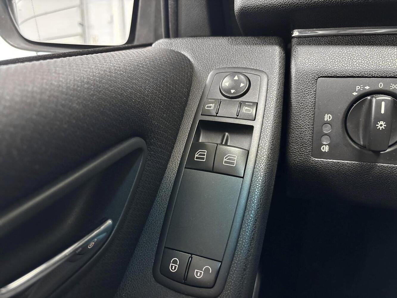 Mercedes-Benz B vaihtoauto