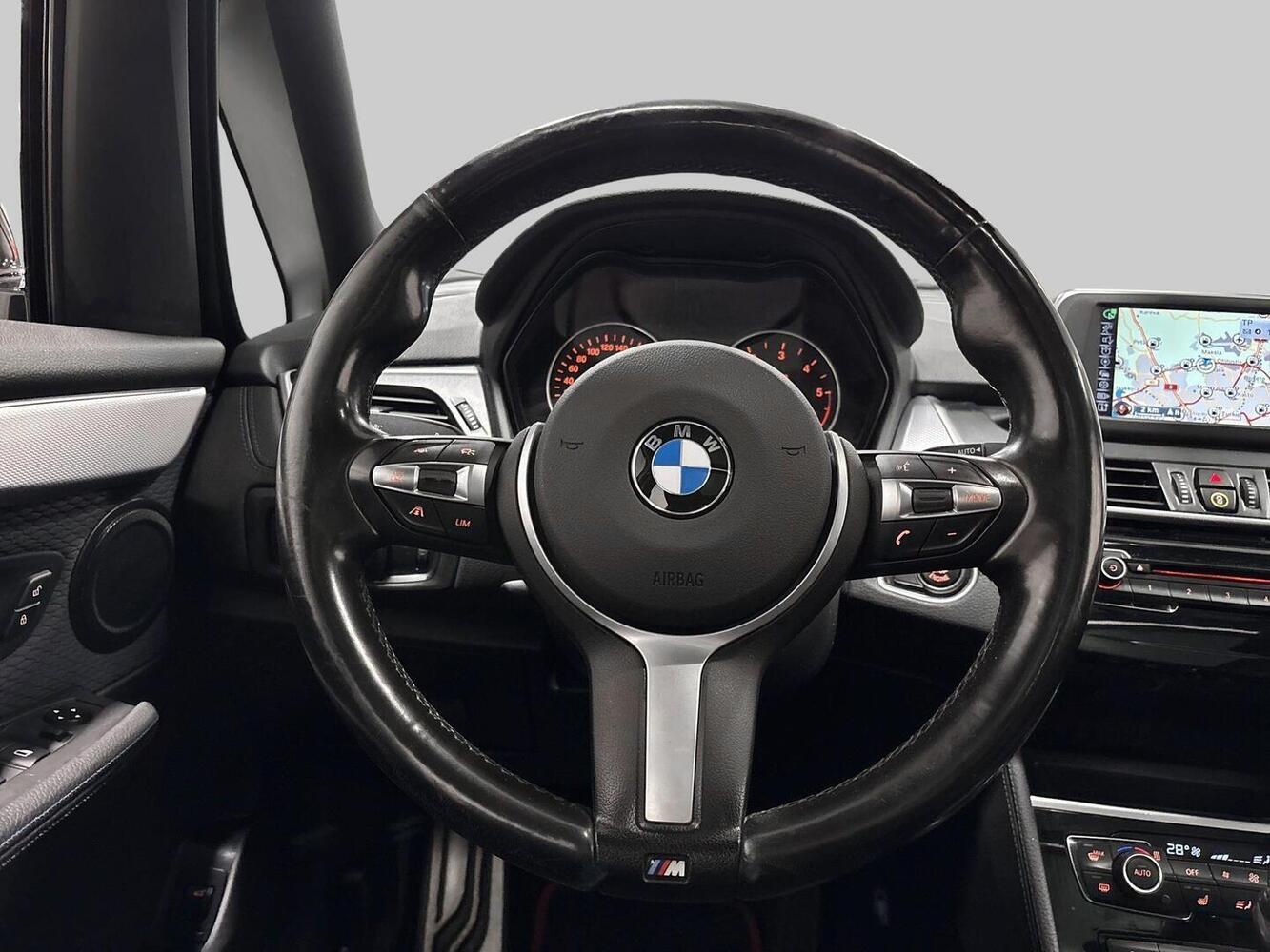 BMW 220 vaihtoauto
