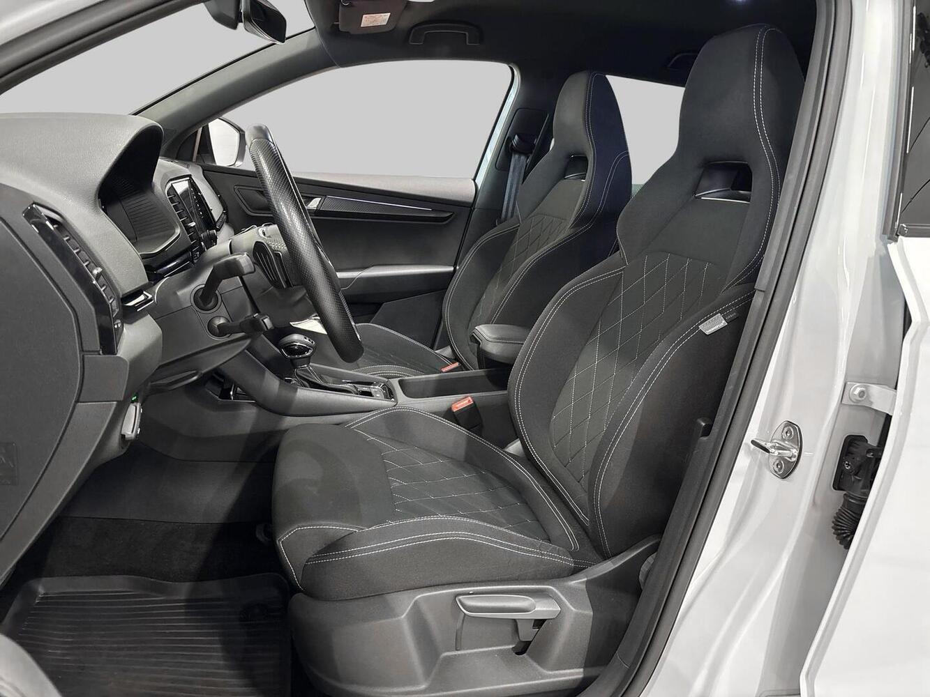 Skoda Karoq vaihtoauto