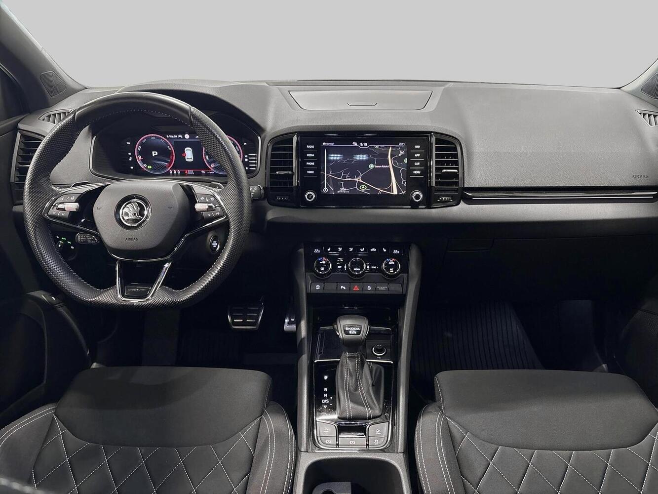 Skoda Karoq vaihtoauto