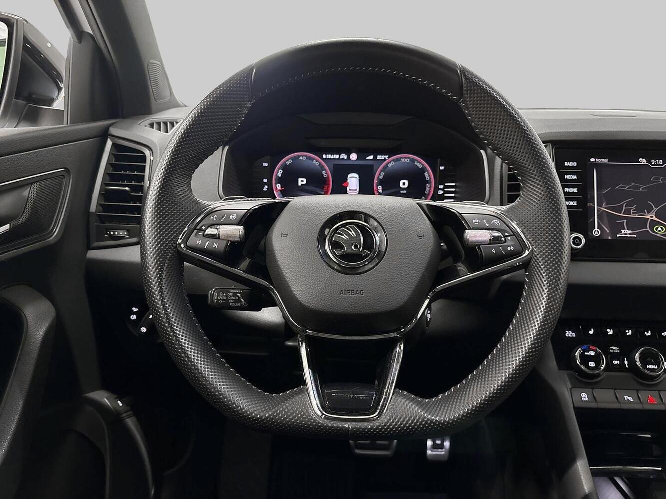 Skoda Karoq vaihtoauto