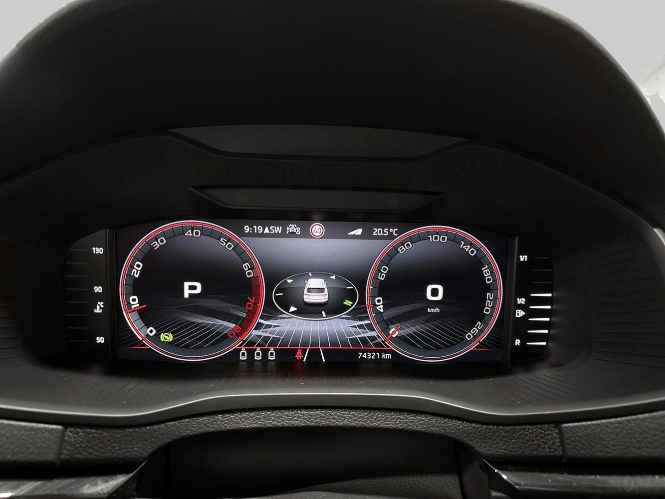 Skoda Karoq vaihtoauto