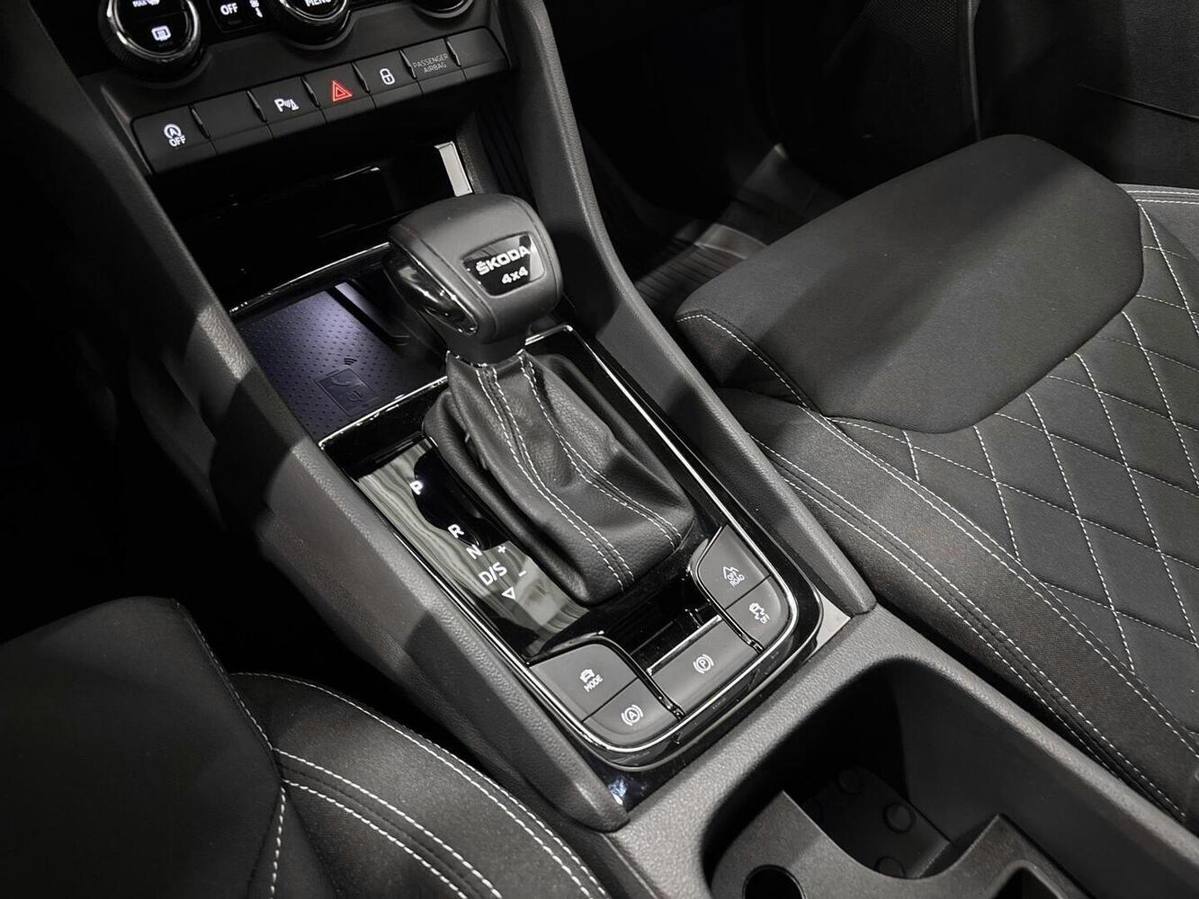 Skoda Karoq vaihtoauto