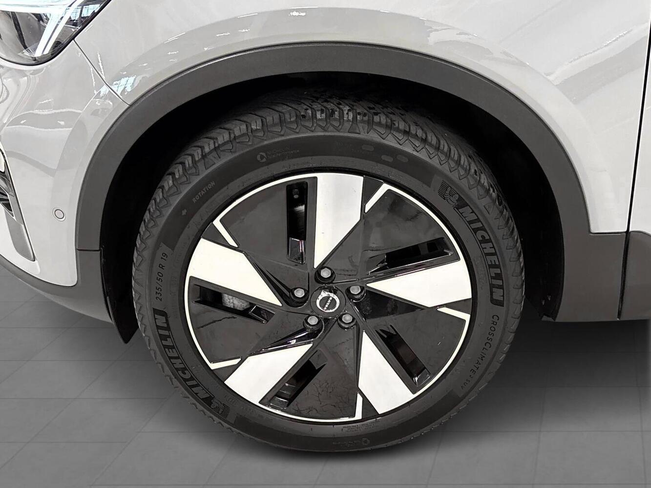 Volvo C40 vaihtoauto