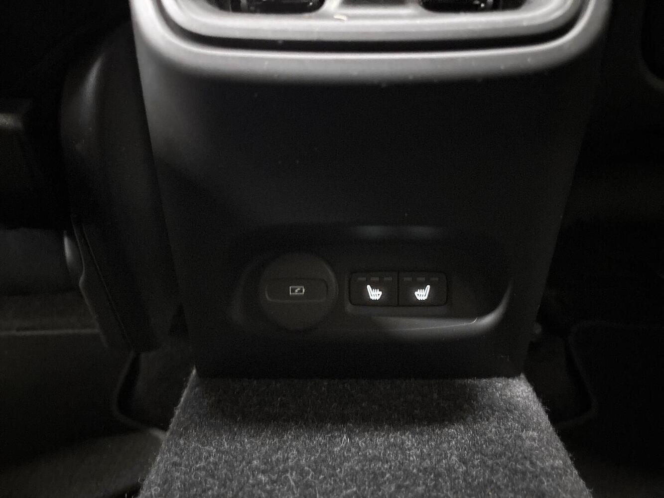 Volvo C40 vaihtoauto