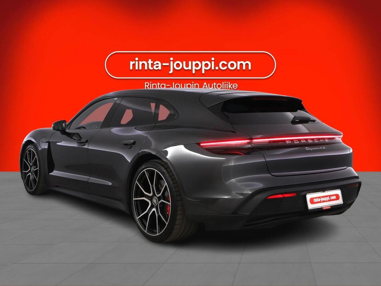 Porsche Taycan vaihtoauto