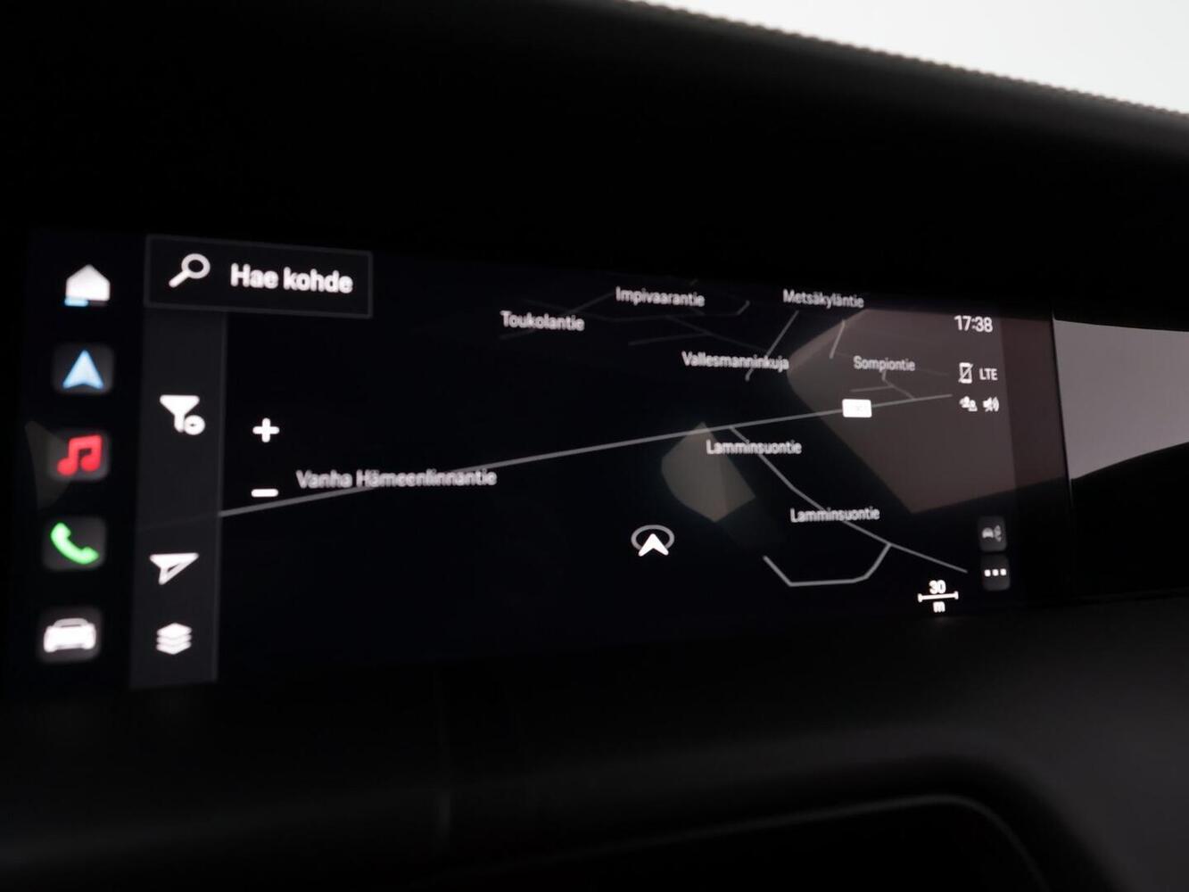 Porsche Taycan vaihtoauto