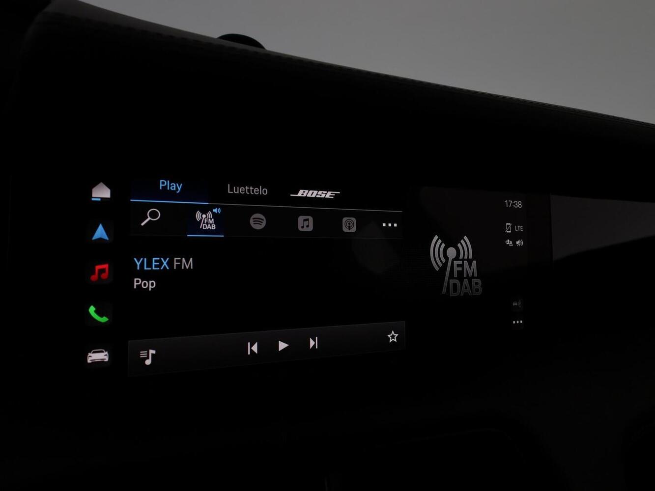 Porsche Taycan vaihtoauto