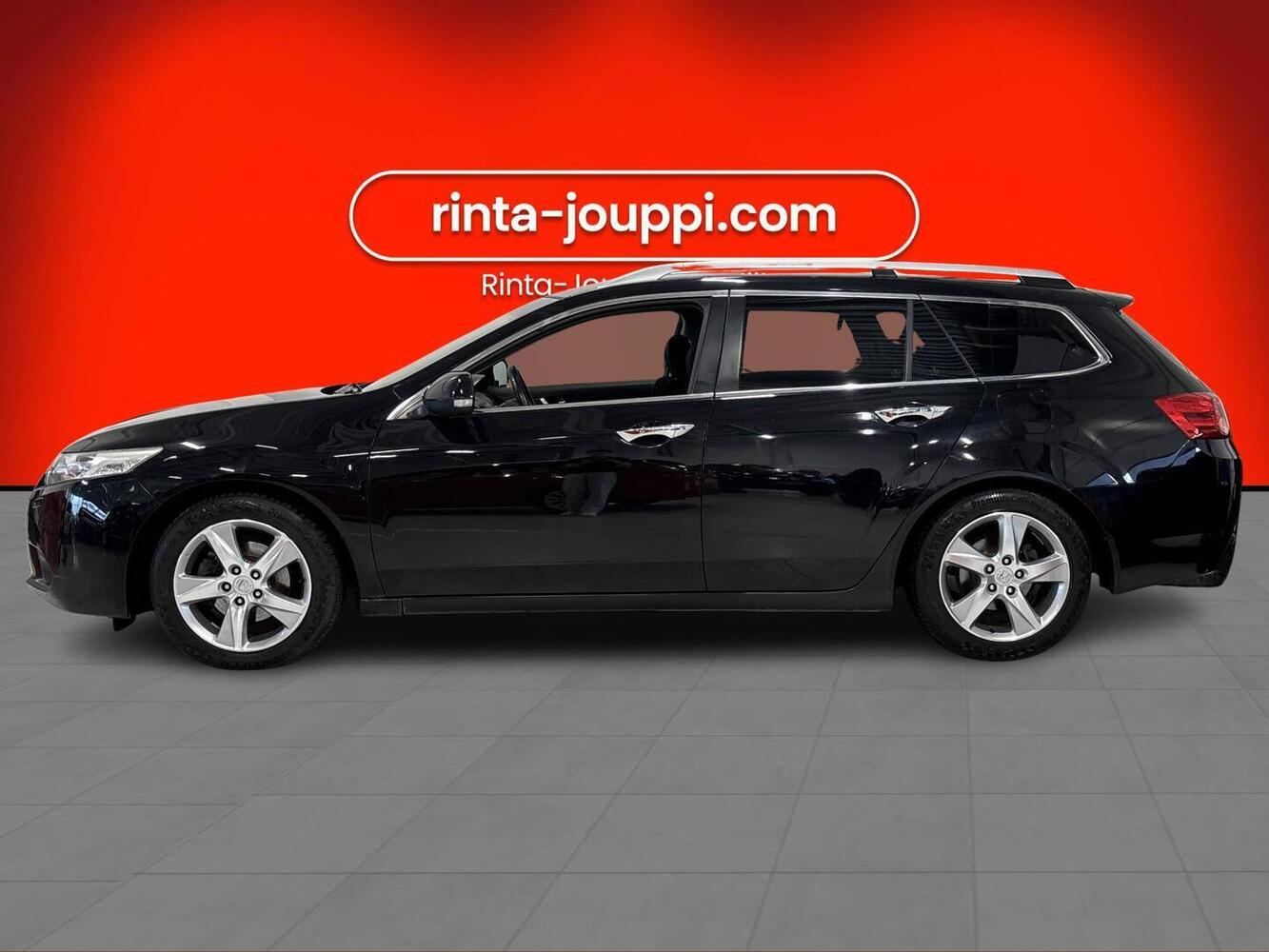 Honda Accord vaihtoauto