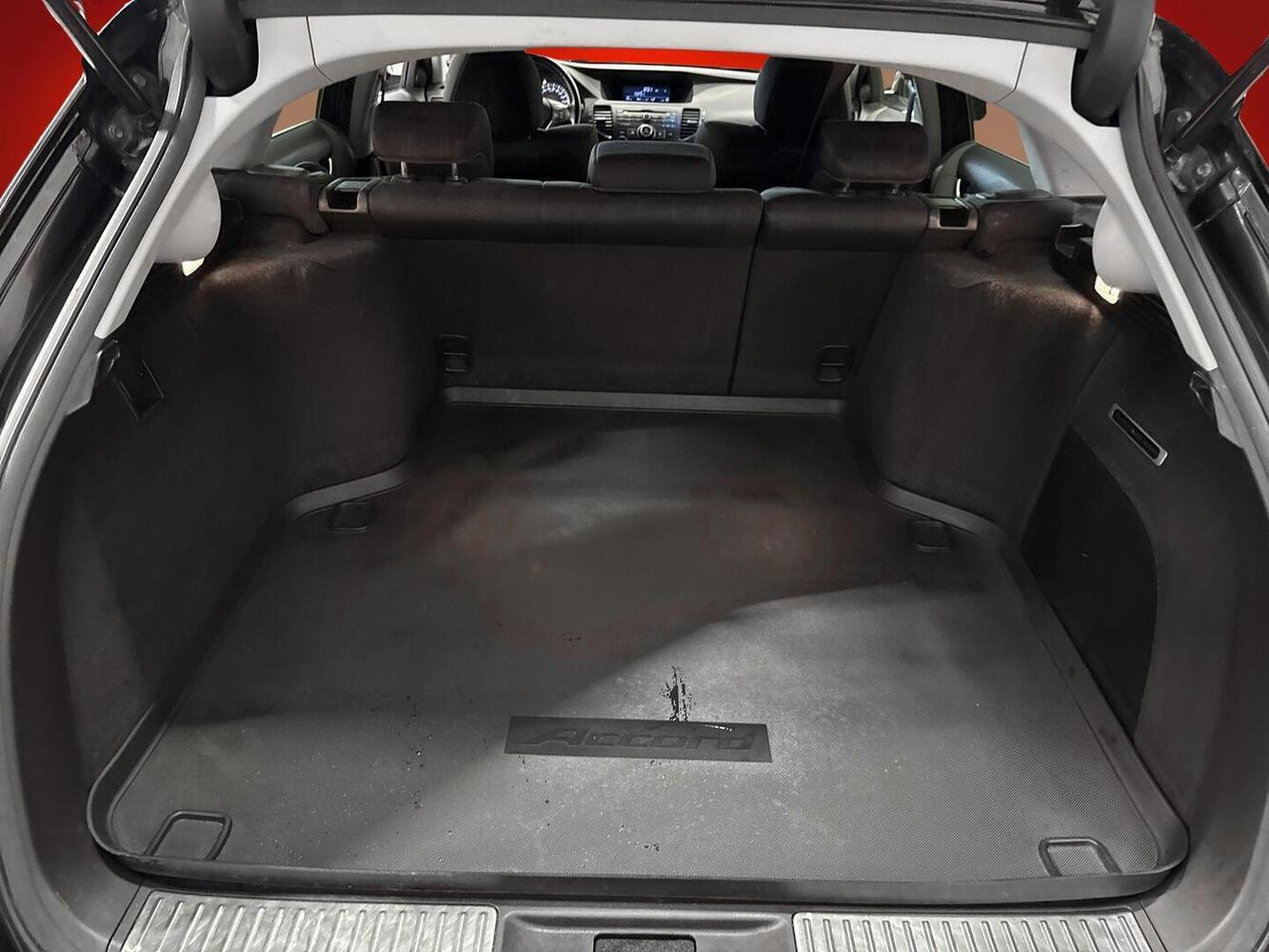 Honda Accord vaihtoauto