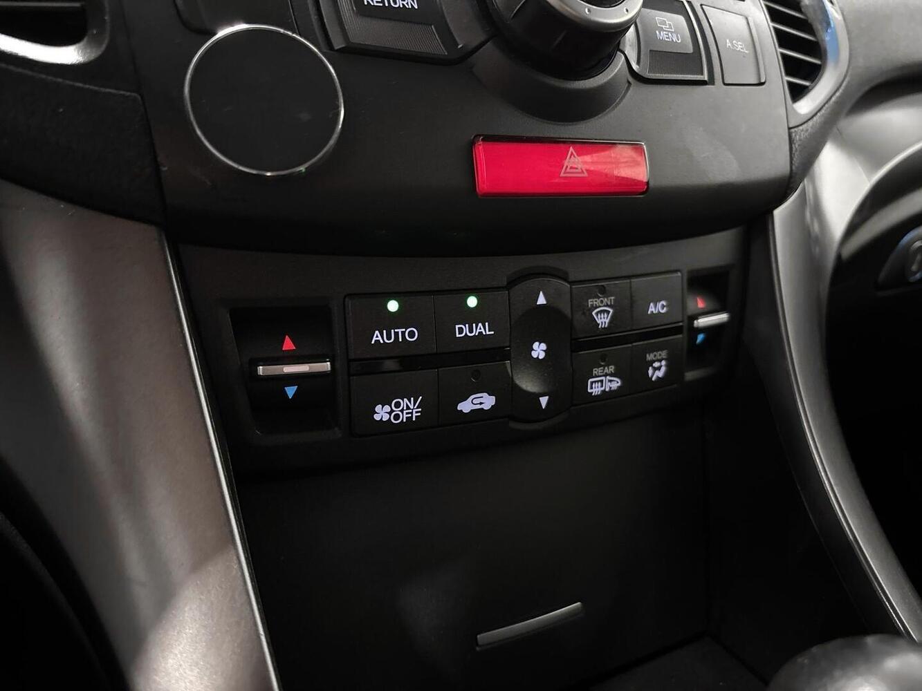 Honda Accord vaihtoauto