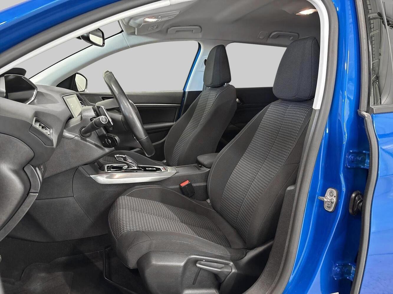 Peugeot 308 vaihtoauto