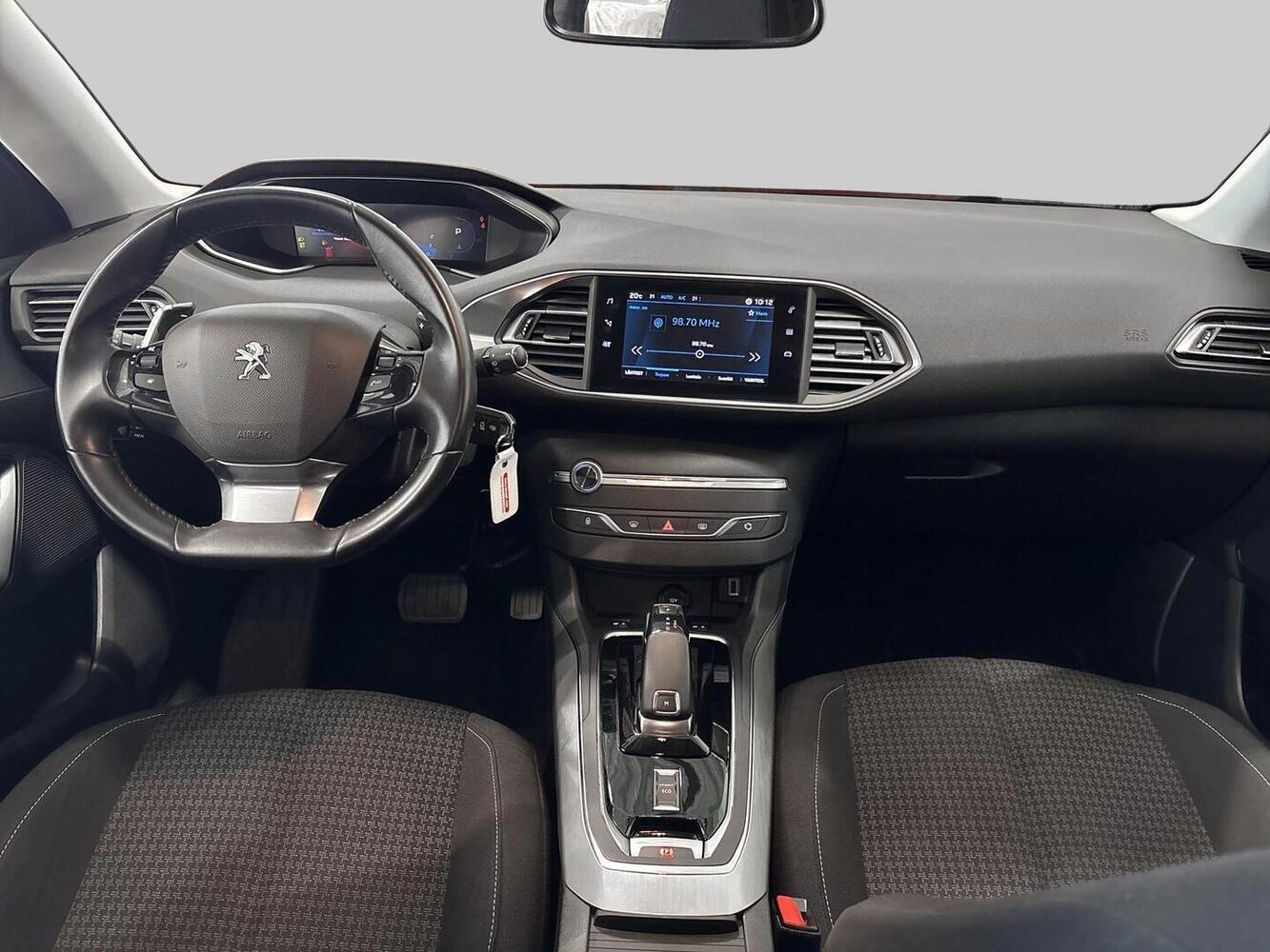 Peugeot 308 vaihtoauto