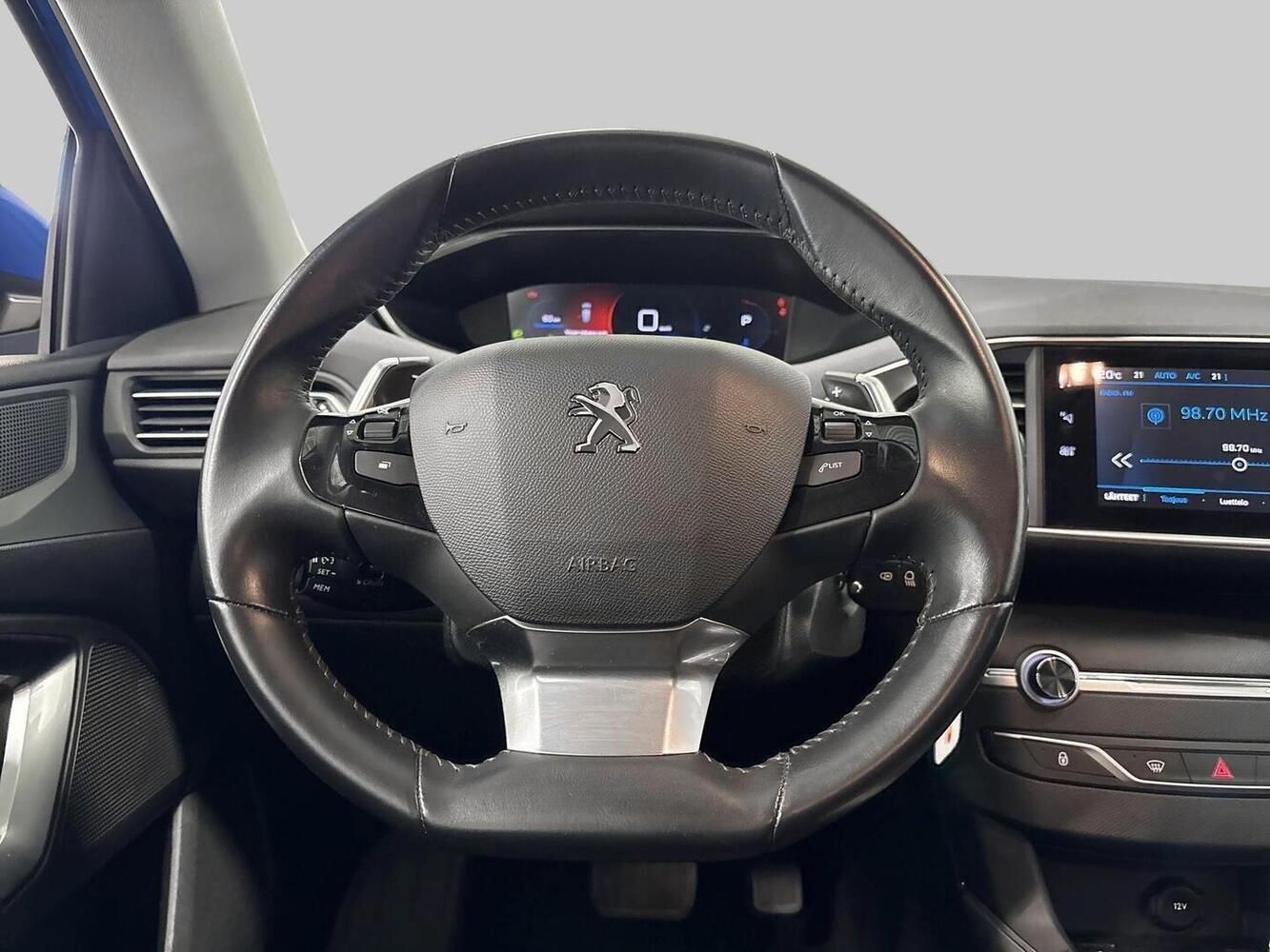 Peugeot 308 vaihtoauto