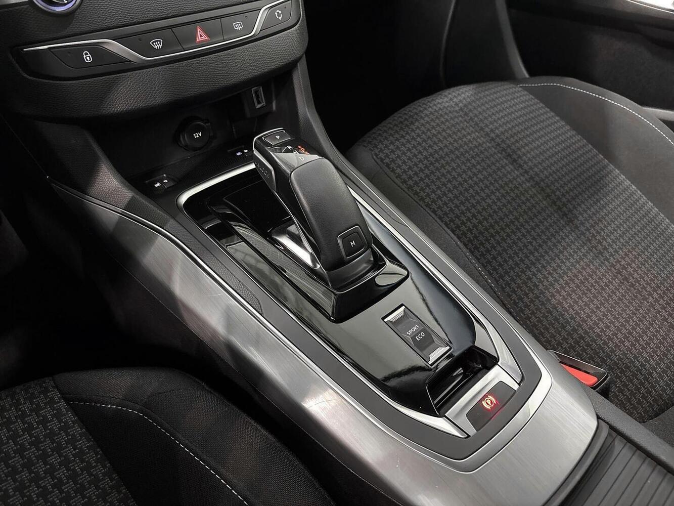 Peugeot 308 vaihtoauto