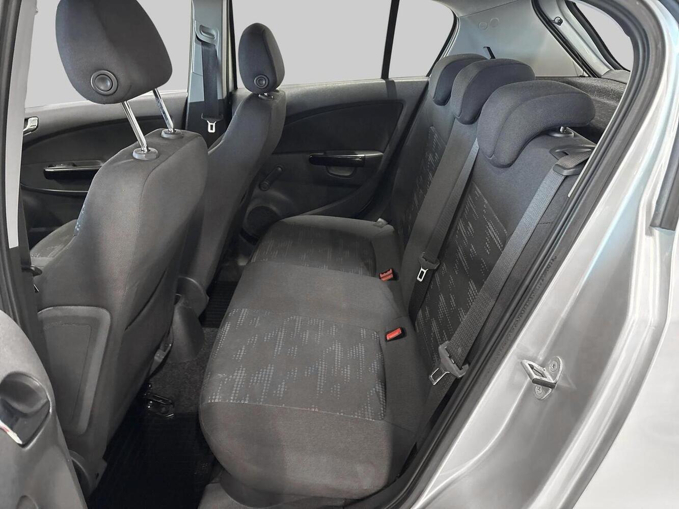 Opel Corsa vaihtoauto
