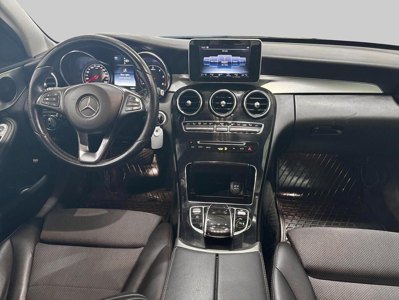 Mercedes-Benz C vaihtoauto