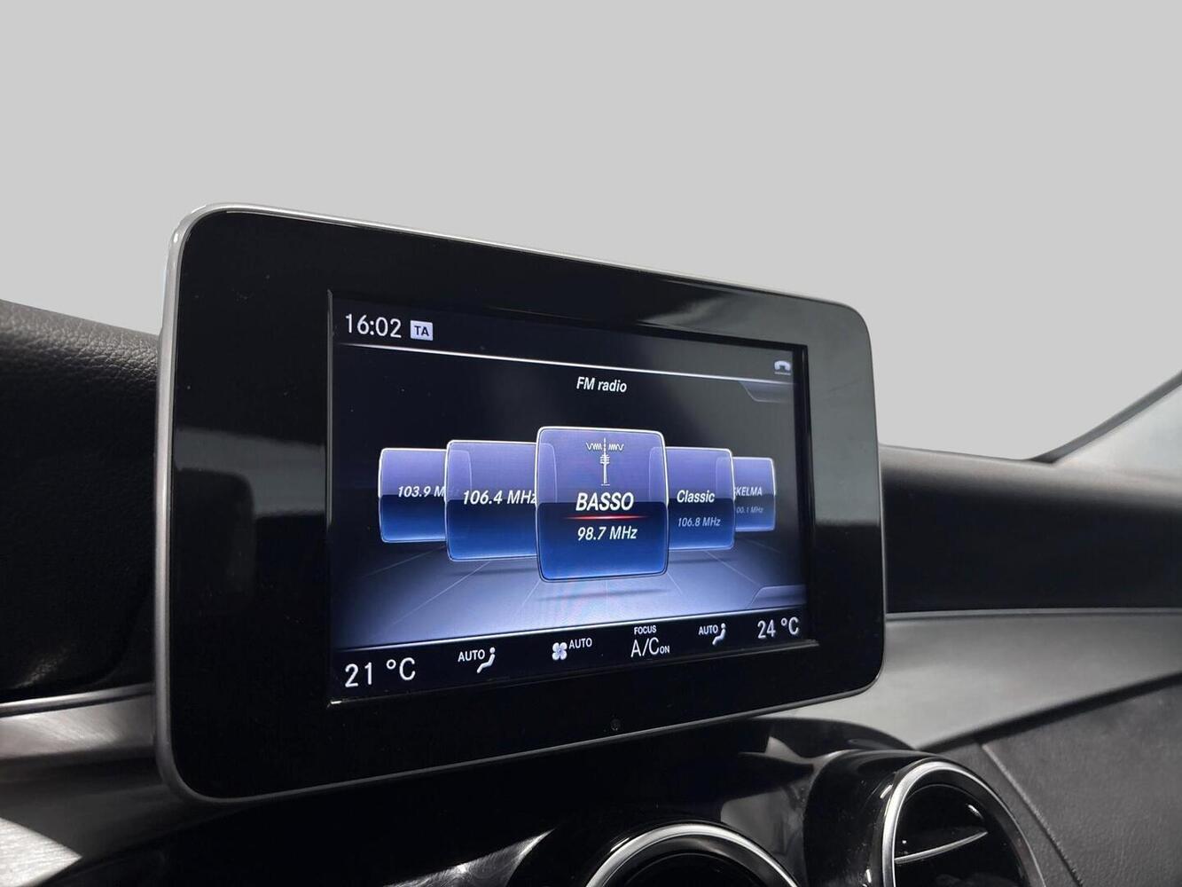 Mercedes-Benz C vaihtoauto