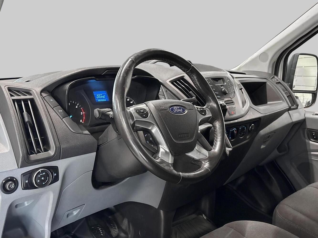 Ford Transit vaihtoauto