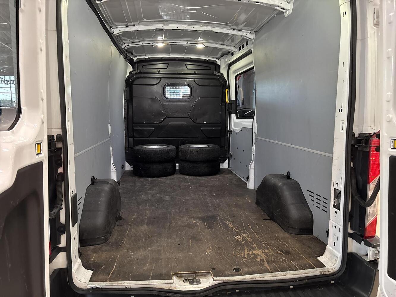 Ford Transit vaihtoauto