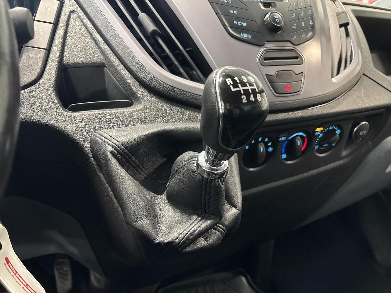 Ford Transit vaihtoauto