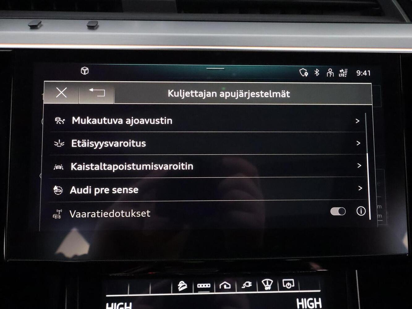 Audi e-tron vaihtoauto