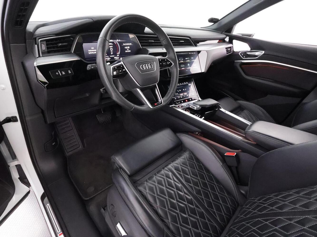 Audi e-tron vaihtoauto