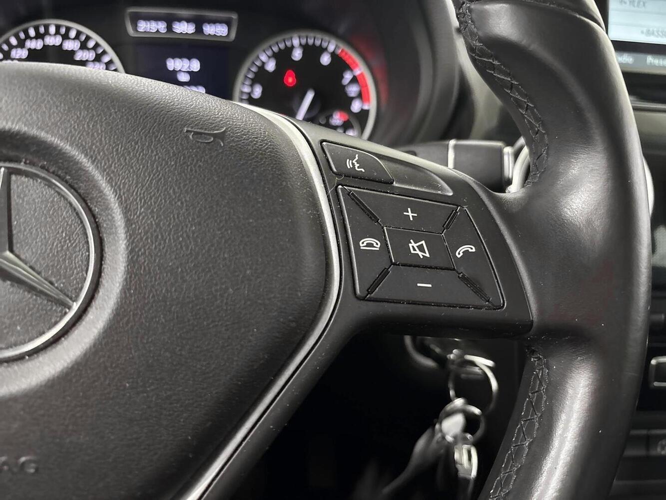 Mercedes-Benz B vaihtoauto