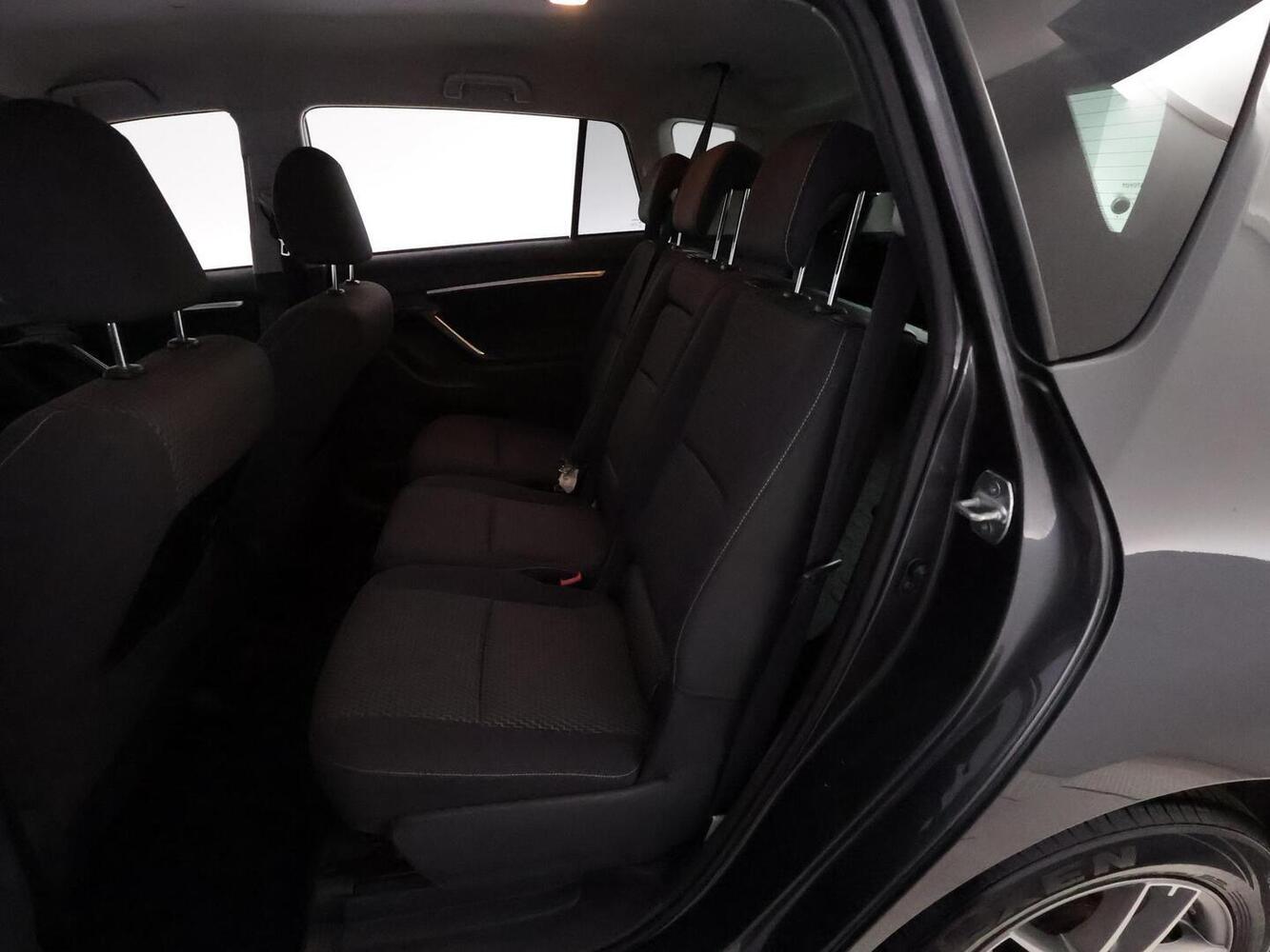 Toyota Verso vaihtoauto