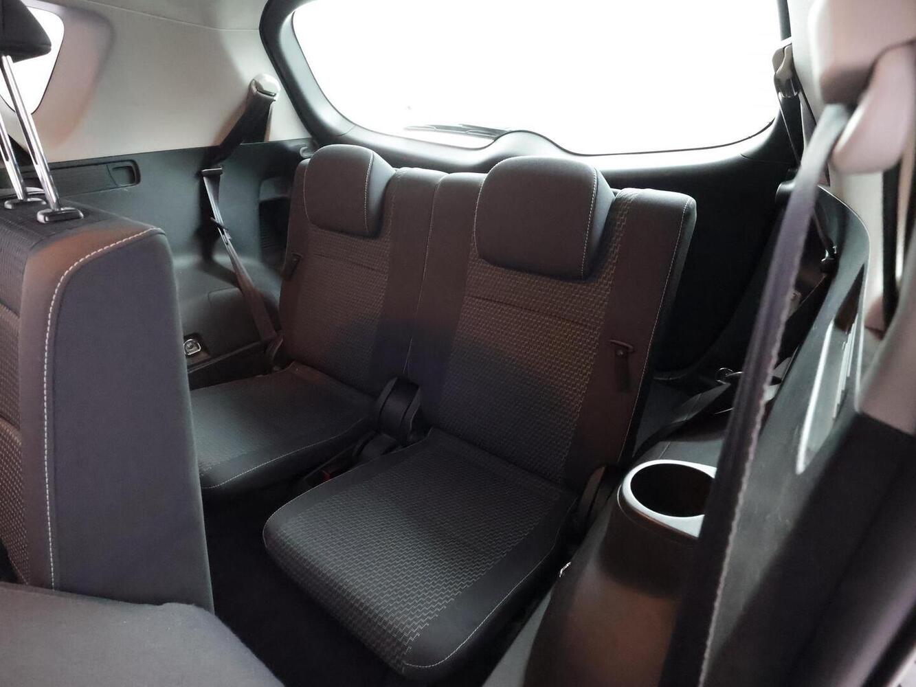 Toyota Verso vaihtoauto