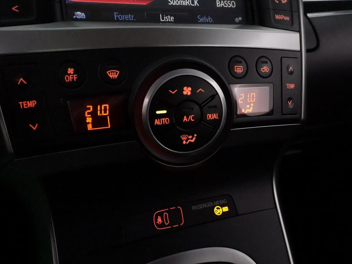 Toyota Verso vaihtoauto