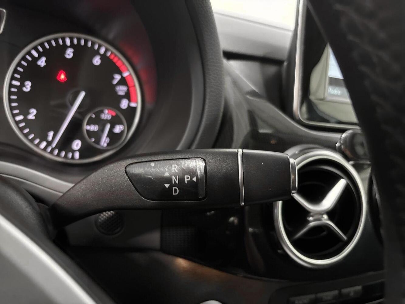 Mercedes-Benz B vaihtoauto