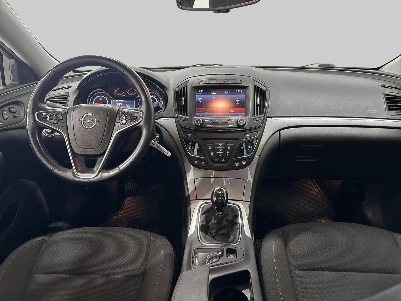Opel Insignia vaihtoauto