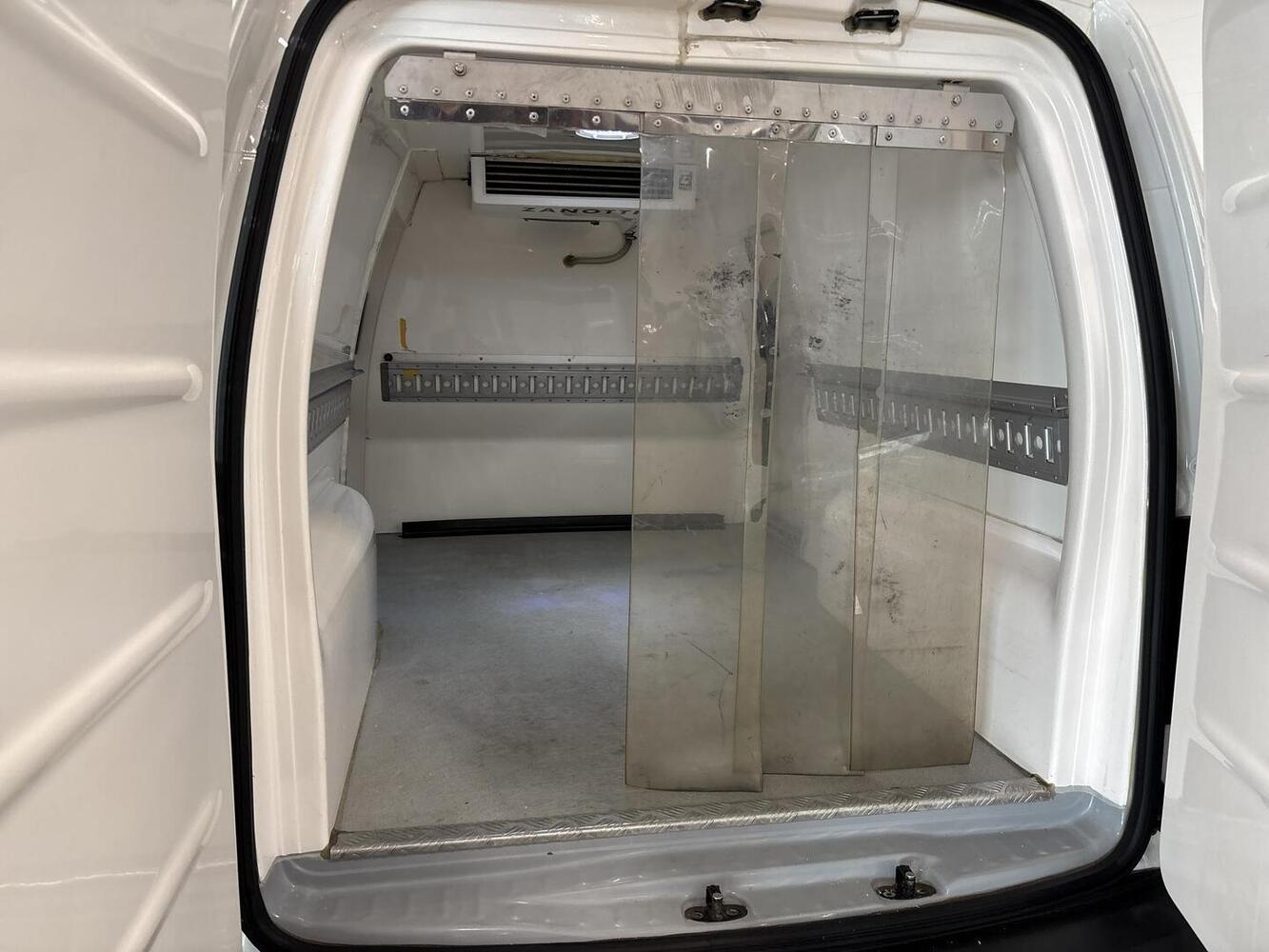 Volkswagen Caddy vaihtoauto
