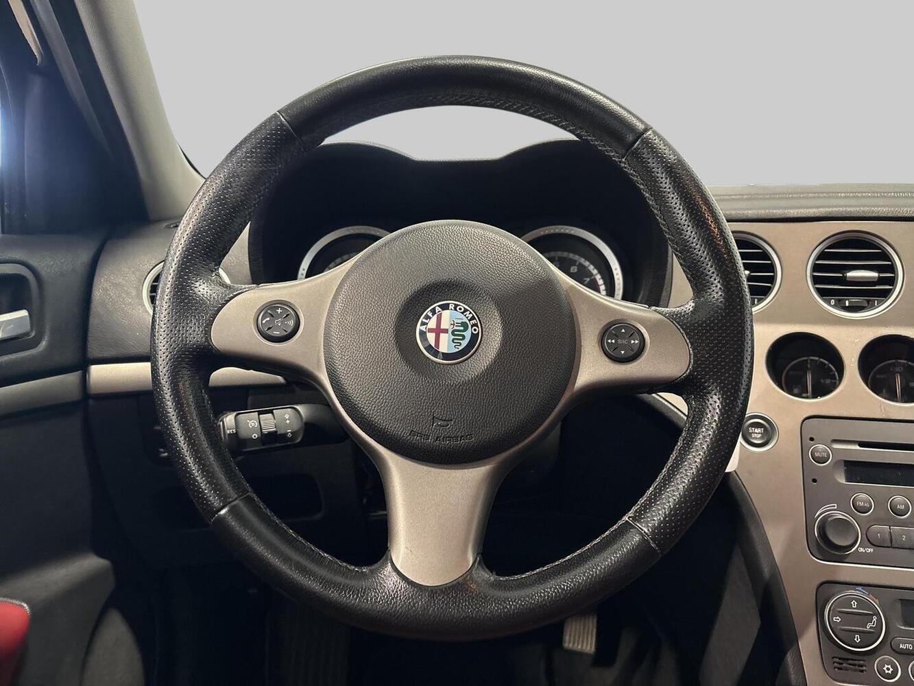 Alfa Romeo 159 vaihtoauto