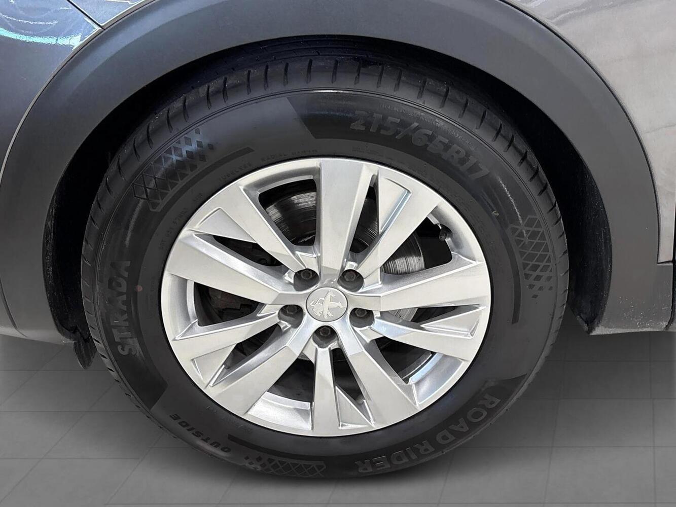 Peugeot 5008 vaihtoauto