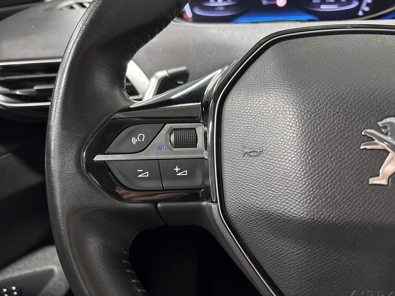 Peugeot 5008 vaihtoauto