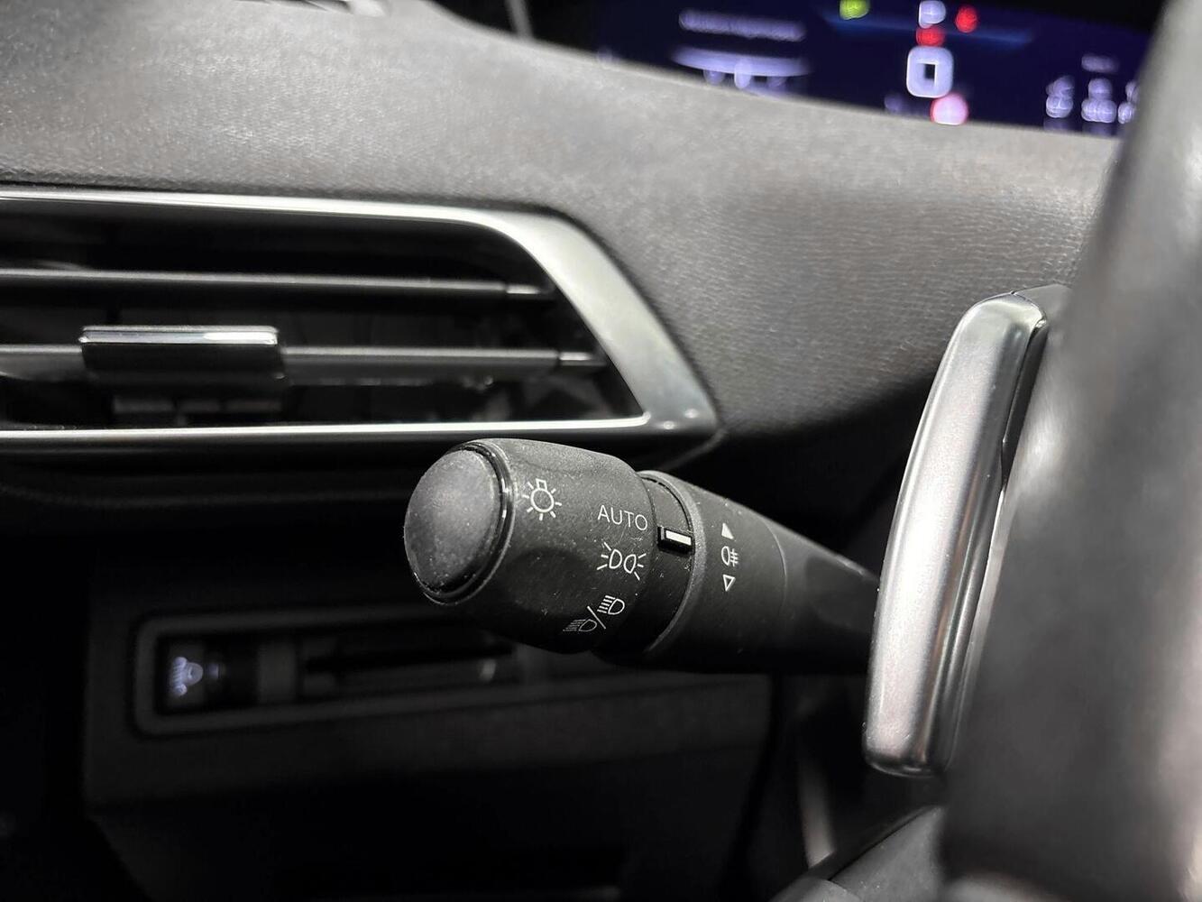 Peugeot 5008 vaihtoauto