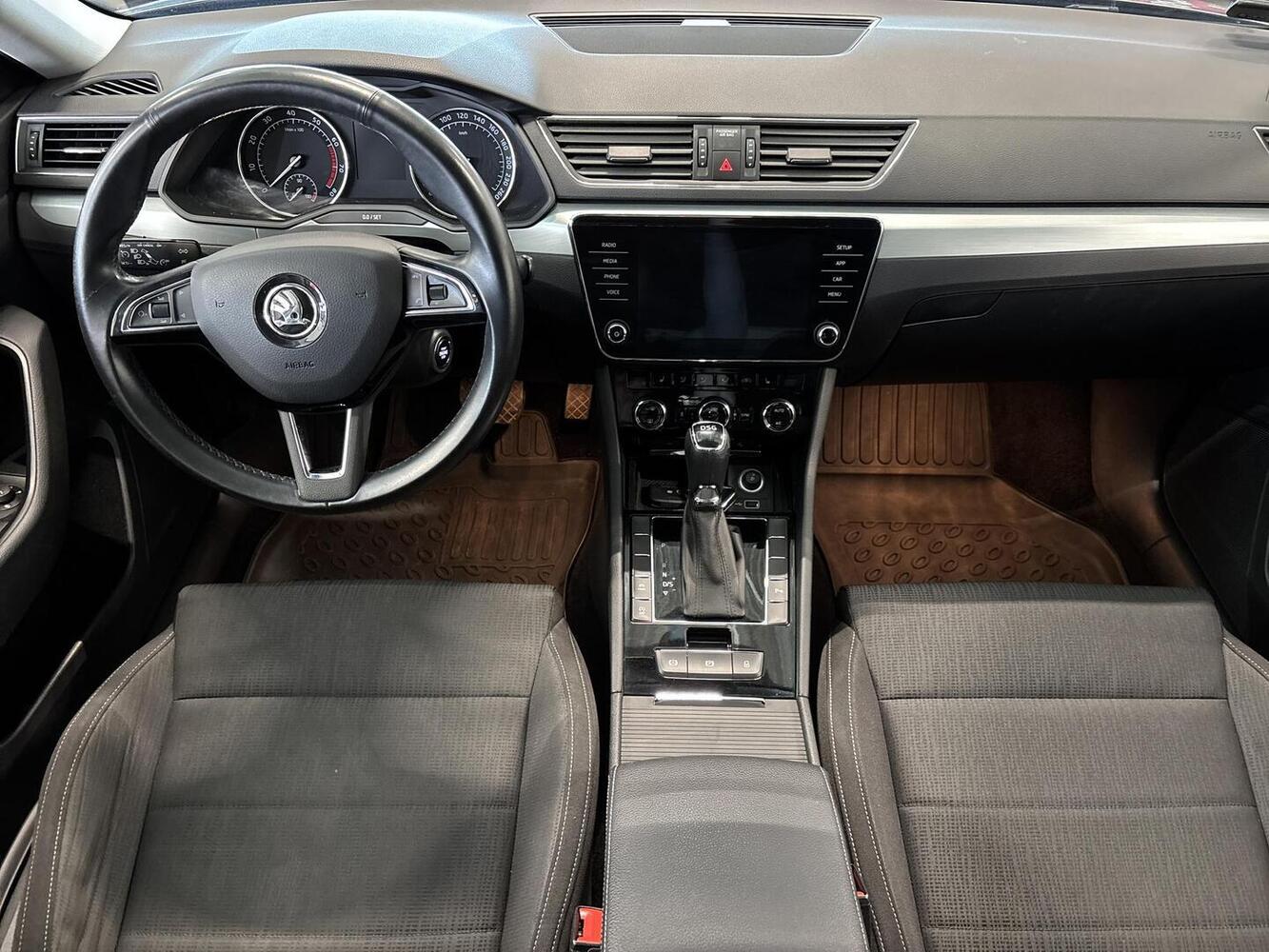 Skoda Superb vaihtoauto