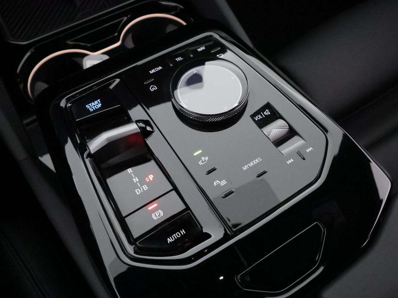 BMW i5 vaihtoauto