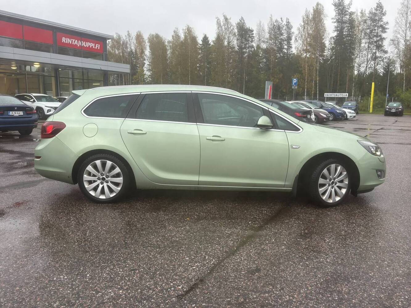 Opel Astra vaihtoauto